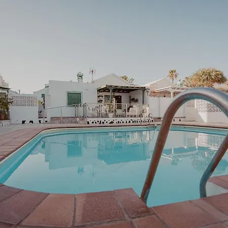 In Mit Grill, Garten Und Terrasse Ferienhaus Playa del Inglés