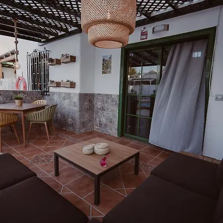 Ferienbungalow Mit Grill, Garten Und Terrasse *