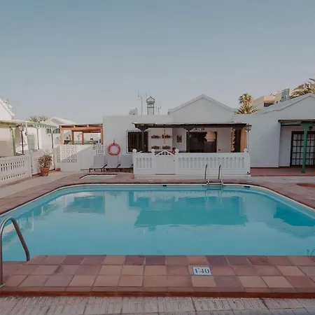 Holiday home Ferienbungalow Mit Grill, Garten Und Terrasse